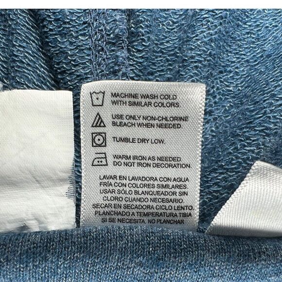 NHL Women's Nashville Predators Deep V-Neck Hoodie - Picture 11 of 11